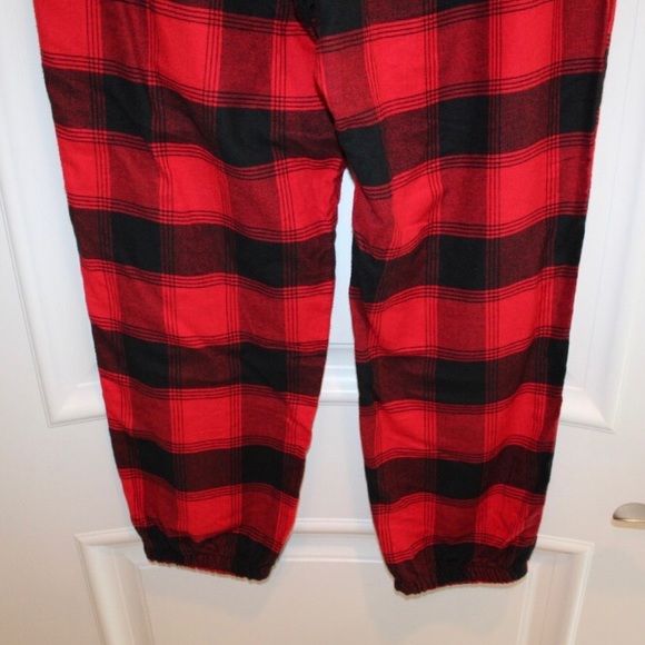 GAP Pajama Pants - Picture 10 of 10